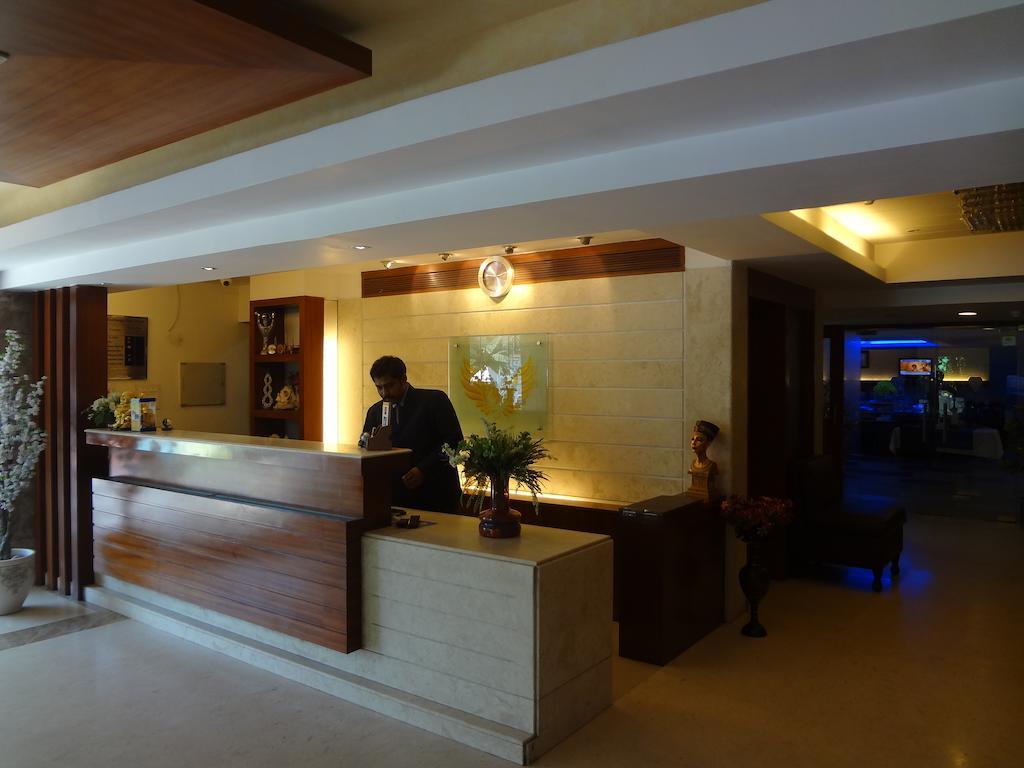 Hotel Budhil Park Visákhapatnam Kültér fotó